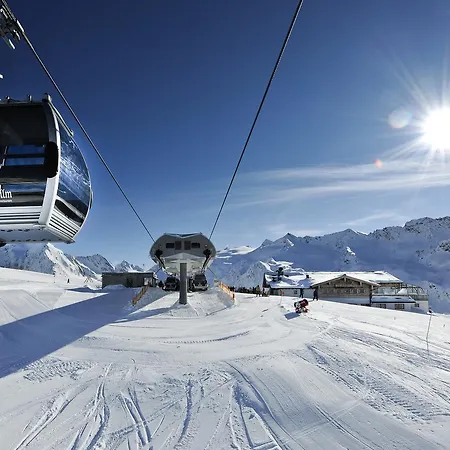 4 Sterne Superior Mühle 1900 - Adults Only Resort Obergurgl
